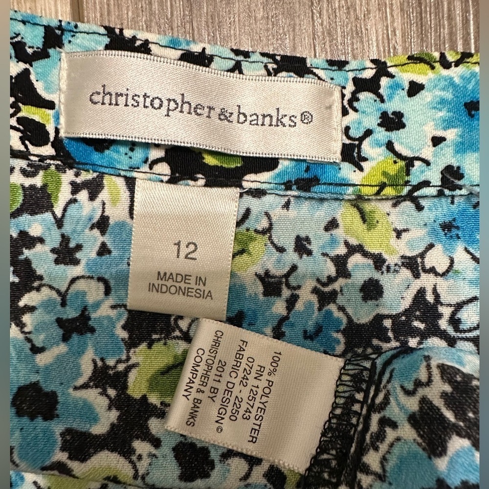 🛍️Christopher & Bank Button down open floral skirt size 12 - Picture 2 of 7